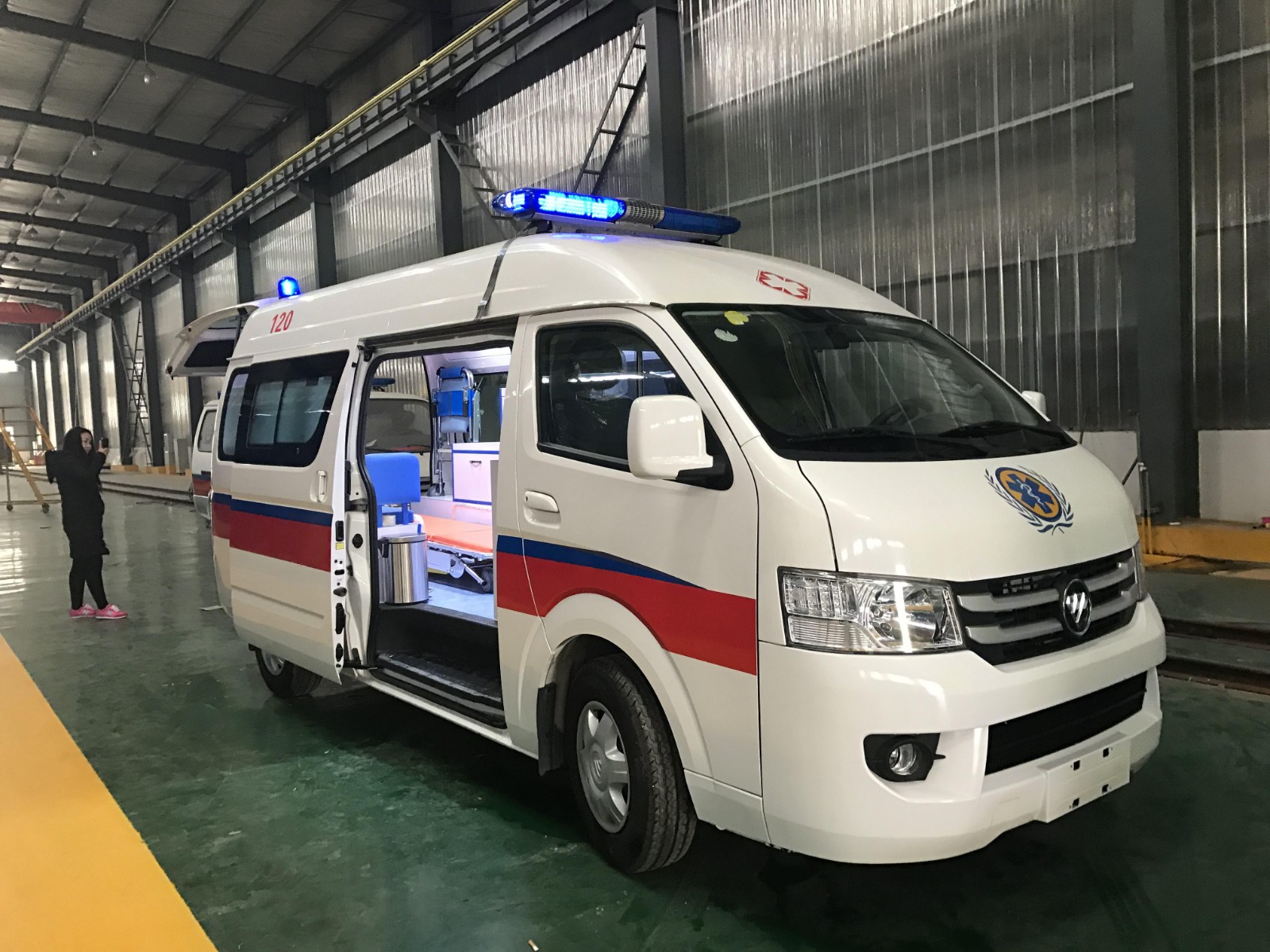 凭祥市救护车转院